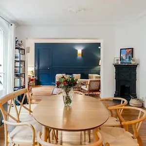 Apartment Montmartre // Lovely Flat For !, Paris